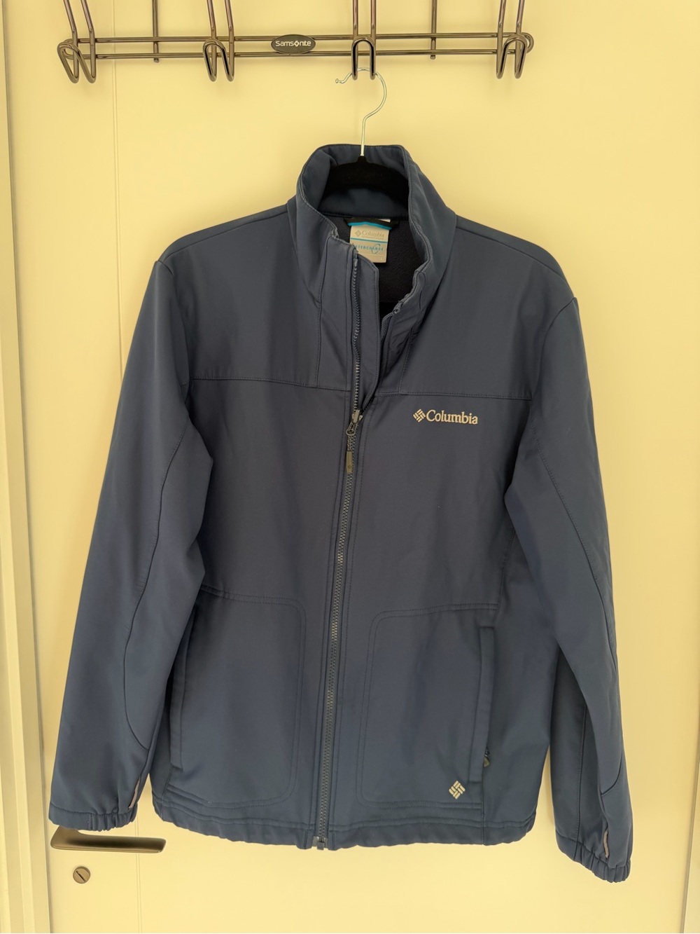 Columbia Women's Softshell Jacket - Dark Blue, Size L